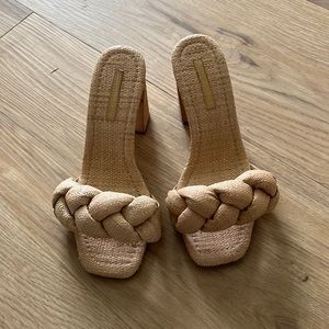 Loeffler Randall raffia heels sz 8.
